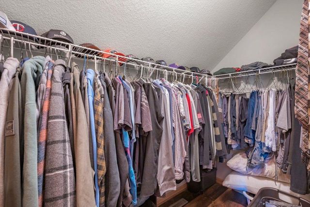 4062 Sunset Terrace N, Brooklyn Park, MN 55443