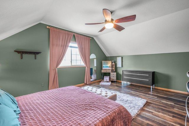 4062 Sunset Terrace N, Brooklyn Park, MN 55443