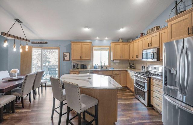 4062 Sunset Terrace N, Brooklyn Park, MN 55443