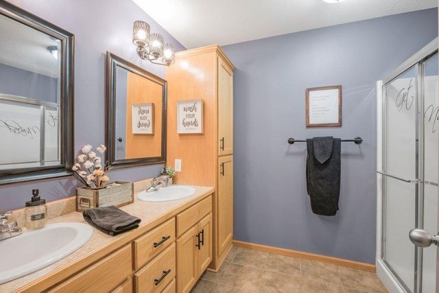 4062 Sunset Terrace N, Brooklyn Park, MN 55443