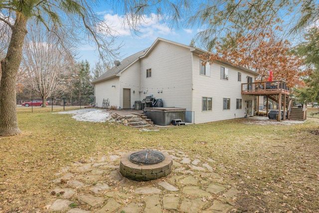 4062 Sunset Terrace N, Brooklyn Park, MN 55443