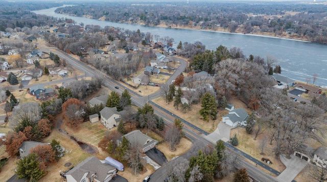 4062 Sunset Terrace N, Brooklyn Park, MN 55443