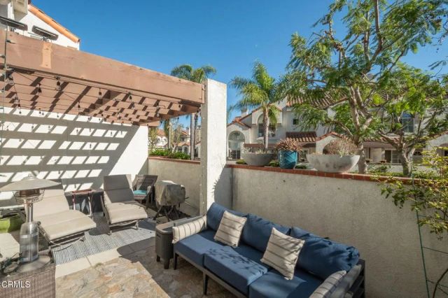 287 Camino Toluca, Camarillo, CA 93010