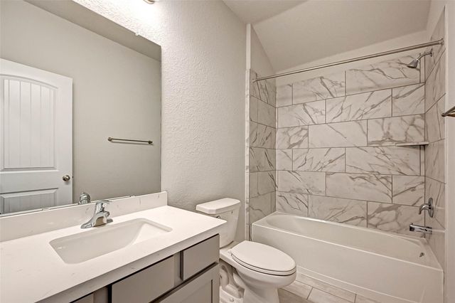 8818 Mugwort Drive, Rosenberg, TX 77469