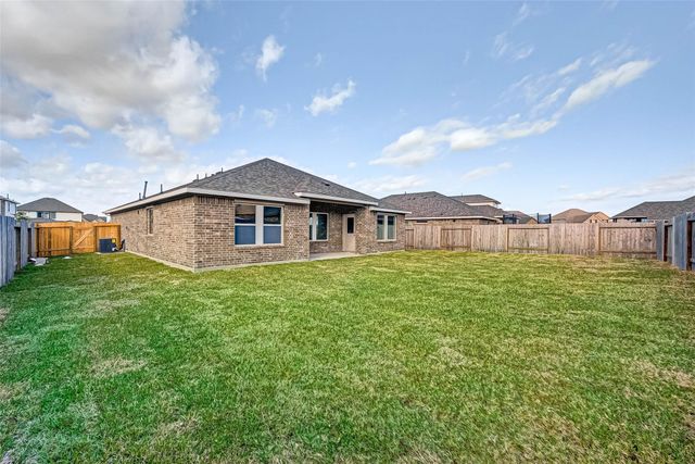 8818 Mugwort Drive, Rosenberg, TX 77469