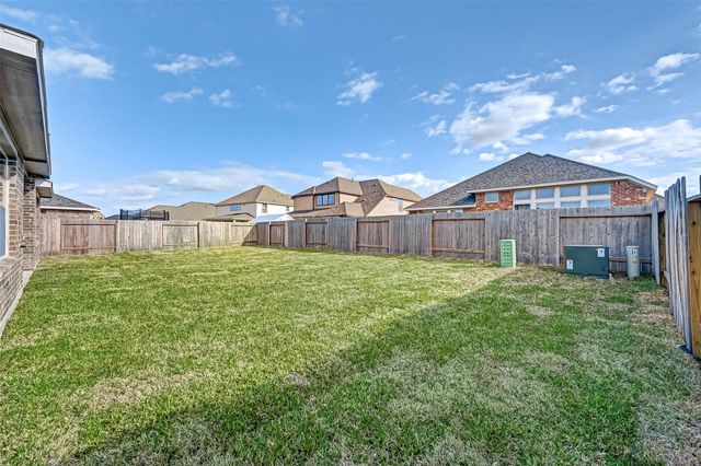 8818 Mugwort Drive, Rosenberg, TX 77469