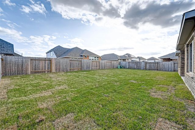 8818 Mugwort Drive, Rosenberg, TX 77469