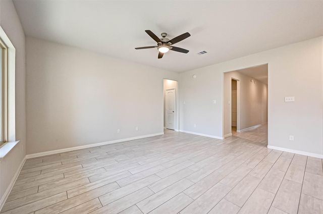 8818 Mugwort Drive, Rosenberg, TX 77469