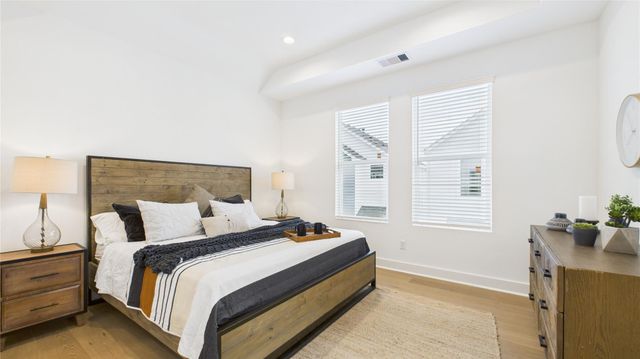 2424 Freeman Street, Houston, TX 77009