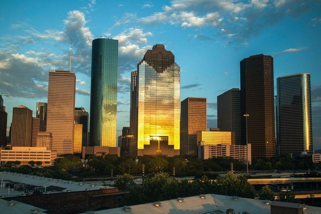 2424 Freeman Street, Houston, TX 77009