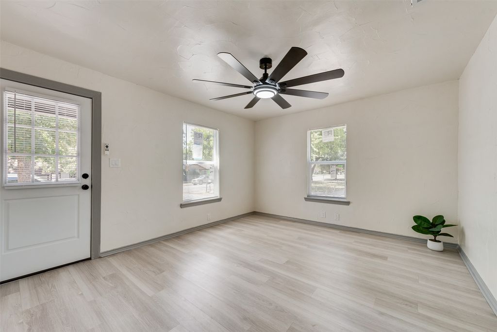 5304 Notre Dame Avenue, River Oaks, TX 76114 — photo 4