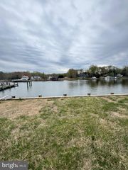 3887 COTTER DR, Edgewater, MD 21037