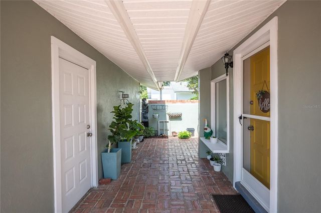 109 ARROWHEAD LANE, Haines City, FL 33844