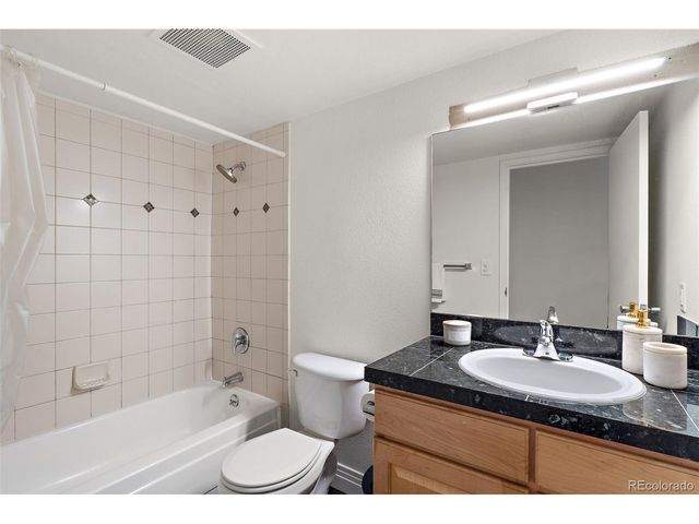 601 W 11th Ave 503, Denver, CO 80204