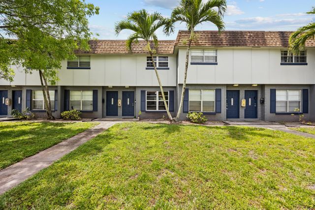 4656 NW 9th Drive 4656, Plantation, FL 33317