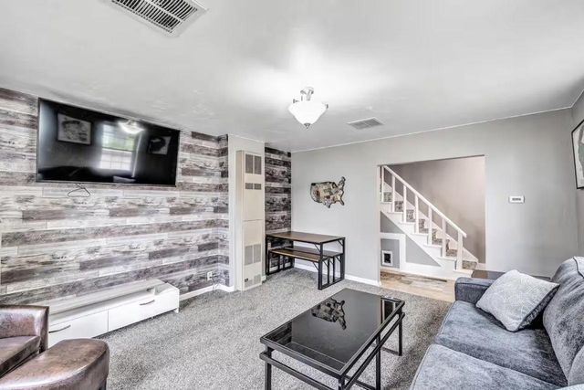 409 BROADWAY AVENUE, Oconto, WI 54153