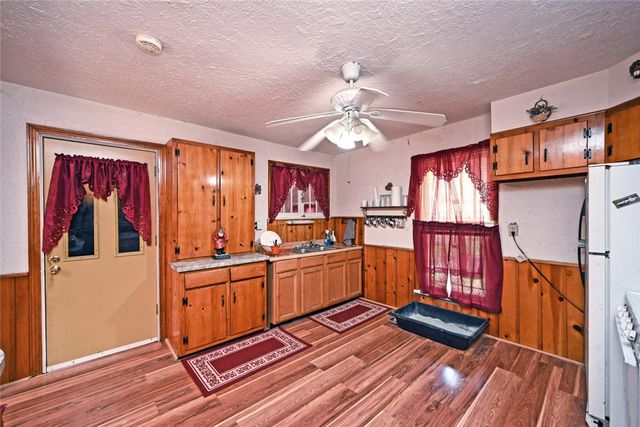 38 Neal Avenue, Dayton, OH 45405