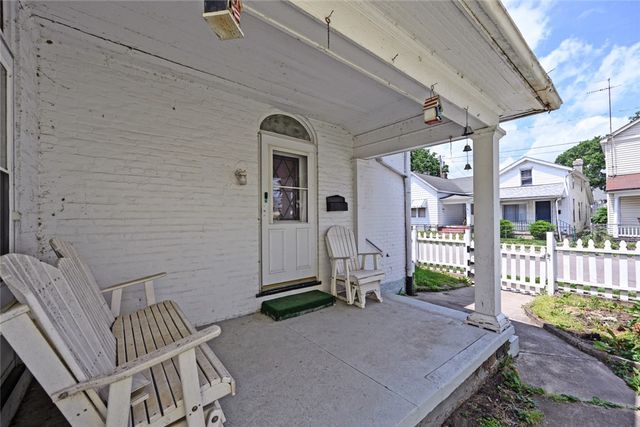 38 Neal Avenue, Dayton, OH 45405