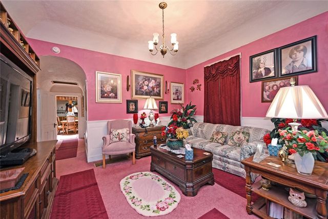 38 Neal Avenue, Dayton, OH 45405