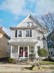 37 Pardee Place, New Haven, CT 06515