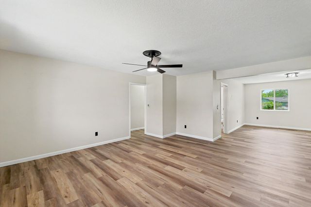 3149 S Elpyco, Wichita, KS 67210