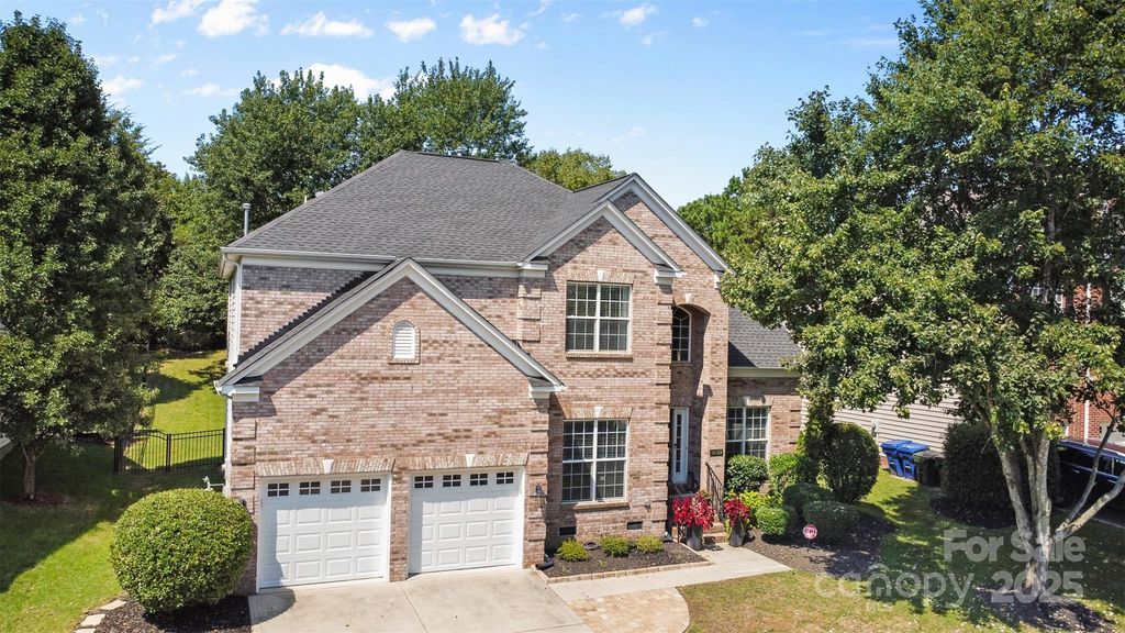 14122 Hiawatha Court, Huntersville, NC 28078