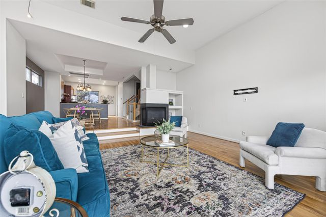 1729 Reinerman Street, Houston, TX 77007