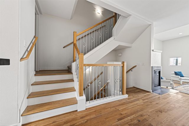 1729 Reinerman Street, Houston, TX 77007