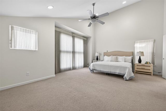 1729 Reinerman Street, Houston, TX 77007