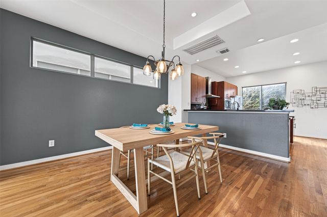 1729 Reinerman Street, Houston, TX 77007