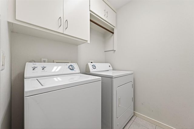 1729 Reinerman Street, Houston, TX 77007