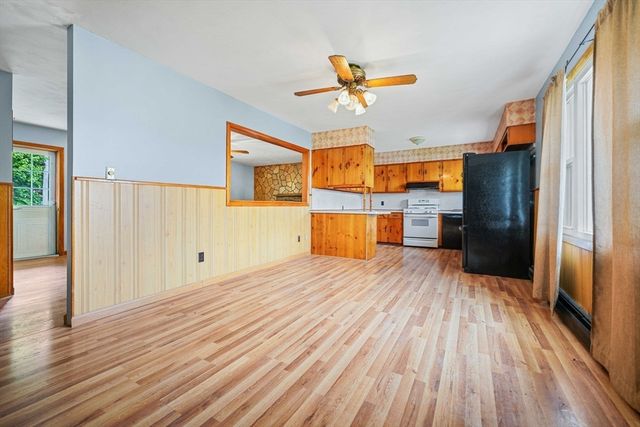 20 Roy Street, Fairhaven, MA 02719