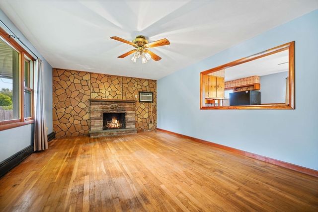 20 Roy Street, Fairhaven, MA 02719