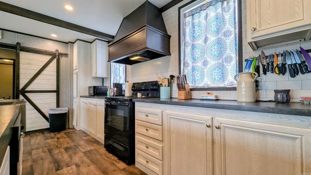 559 Lawrence Road 131 S, Black Rock, AR 72415