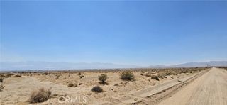 800 Granite Road, Lucerne Valley, CA 92356