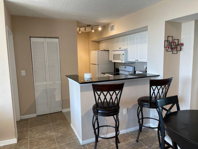 651 Okeechobee Boulevard 501, West Palm Beach, FL 33401