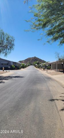 2233 E BEHREND Drive 41, Phoenix, AZ 85024