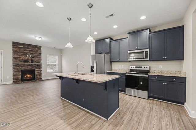 2238 Campbell Loop, Burlington, NC 27215