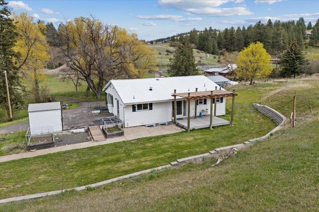 4102 E Jamieson Rd, Spokane, WA 99223