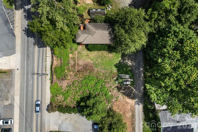9999 Haywood Road, Asheville, NC 28806
