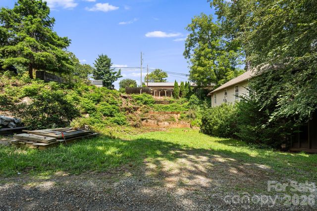 9999 Haywood Road, Asheville, NC 28806