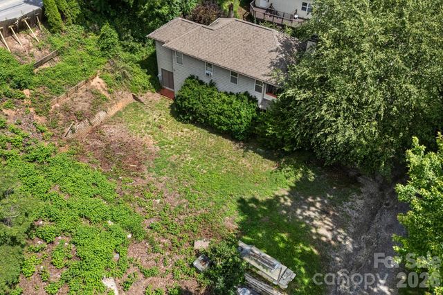 9999 Haywood Road, Asheville, NC 28806