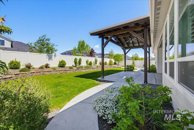 8104 W Brooks Drive, Boise, ID 83714