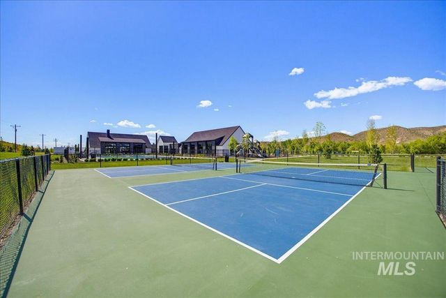 8104 W Brooks Drive, Boise, ID 83714
