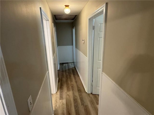 5594 Laurel Lane NW, Lilburn, GA 30047