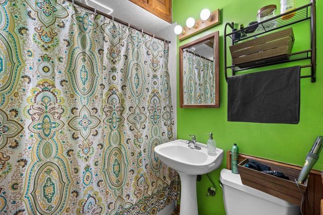 1724 S 72nd STREET, Milwaukee, WI 53214