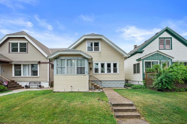1724 S 72nd STREET, Milwaukee, WI 53214