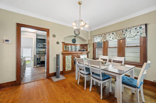 1724 S 72nd STREET, Milwaukee, WI 53214