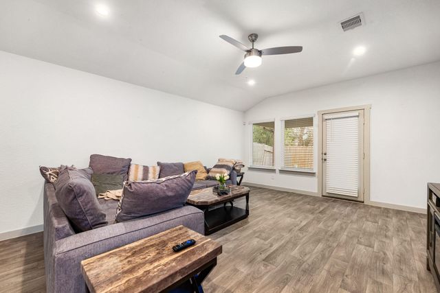 12902 Wempe Way, Houston, TX 77047