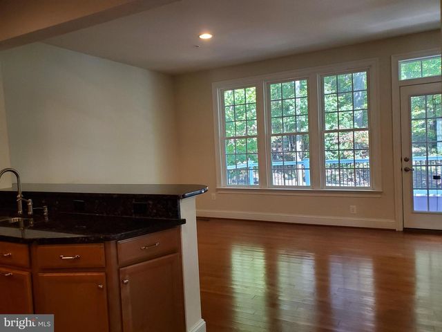 411 GREENEBAUM LN, Gaithersburg, MD 20878